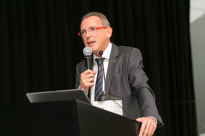 %_tempFileNameExpertentag%202014_049%