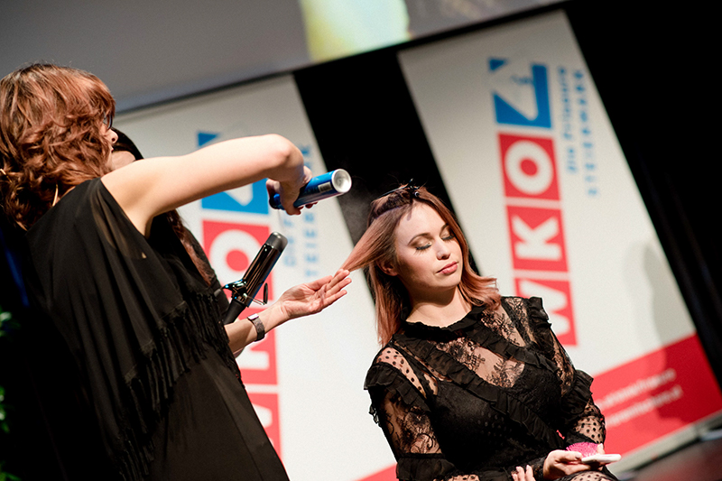 %_tempFileNamePaul%20Mitchel%20Forum%20KlosterGleisdorf_ConnyPail_klein-96%