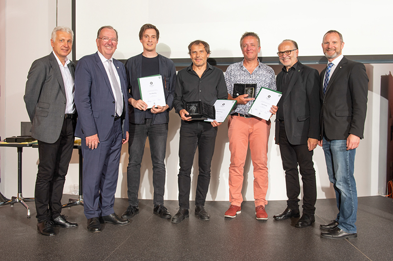 %_tempFileName19Landesaward379%