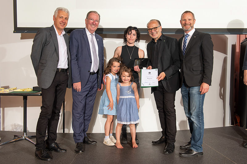 %_tempFileName19Landesaward401%