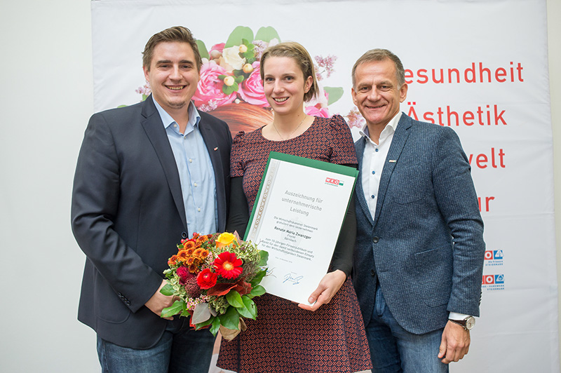 %_tempFileName10Jahre018%