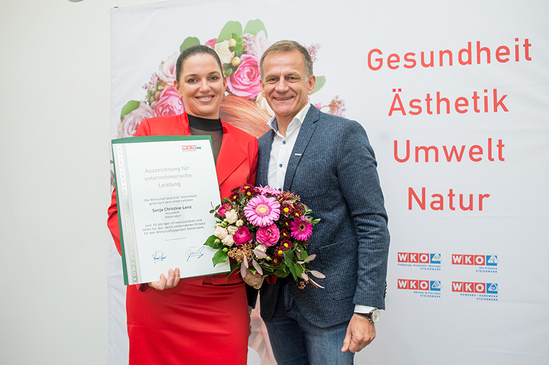 %_tempFileName10Jahre056%