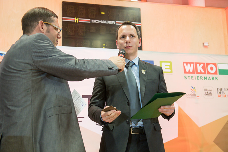 %_tempFileNameStar0272%