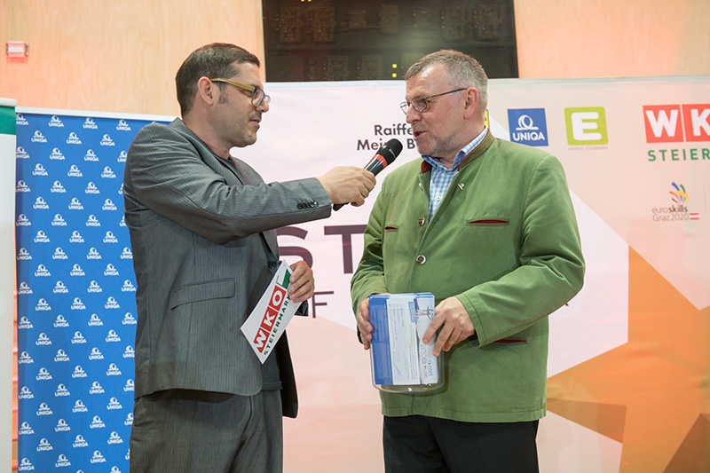 %_tempFileNameStar0297%