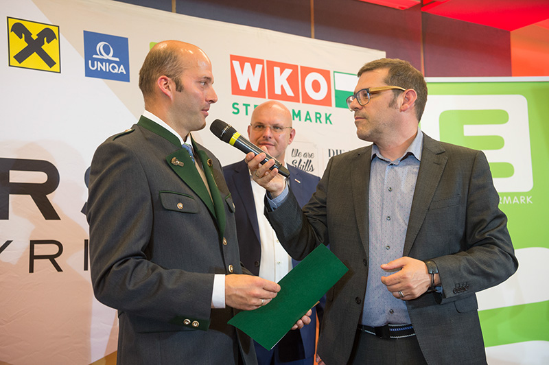 %_tempFileNameStar1144%