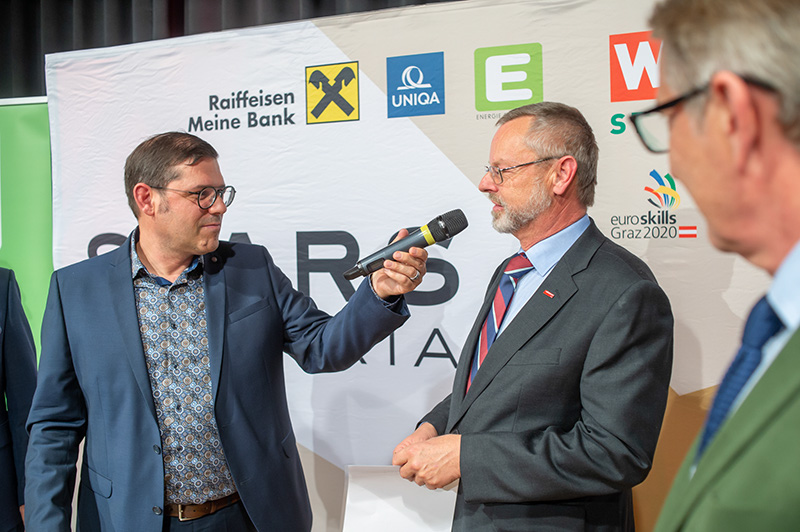 %_tempFileNameStar5379%