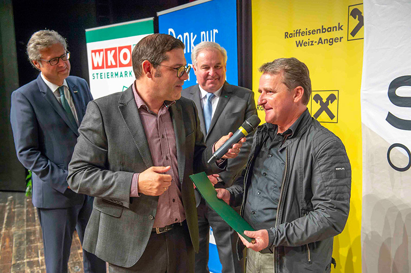 %_tempFileNameStar2677%