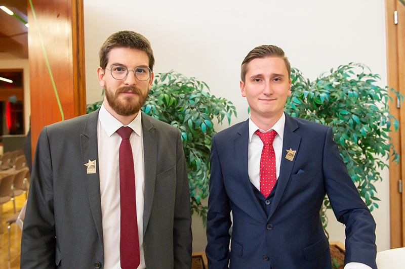 %_tempFileNameStar5673%