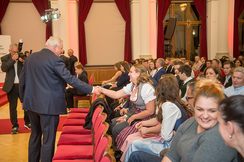 %_tempFileNameStar4393%