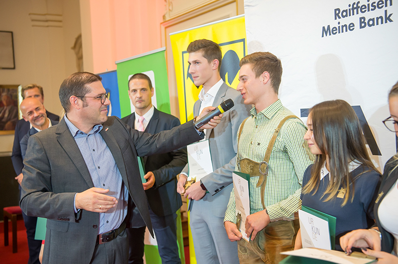 %_tempFileNameStar4552%