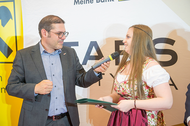 %_tempFileNameStar4587%