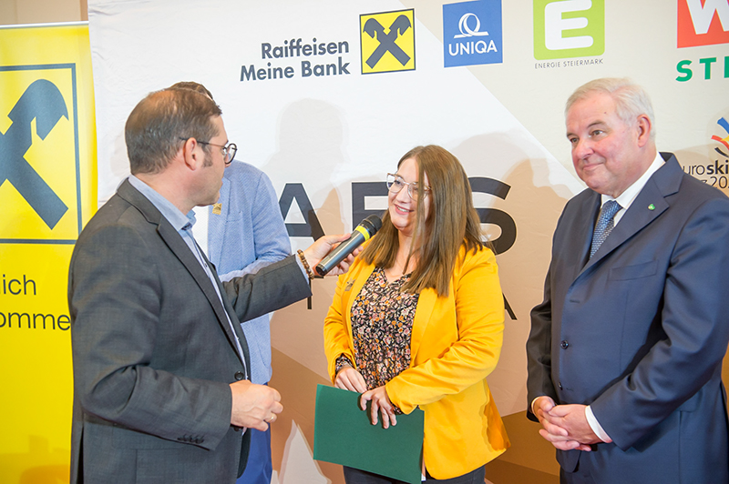 %_tempFileNameStar4674%