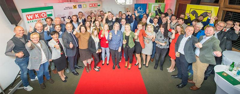 %_tempFileNameStar3101-2Gruppenfoto4%