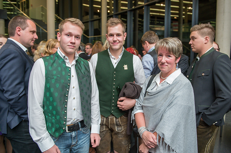 %_tempFileNameStar3981%