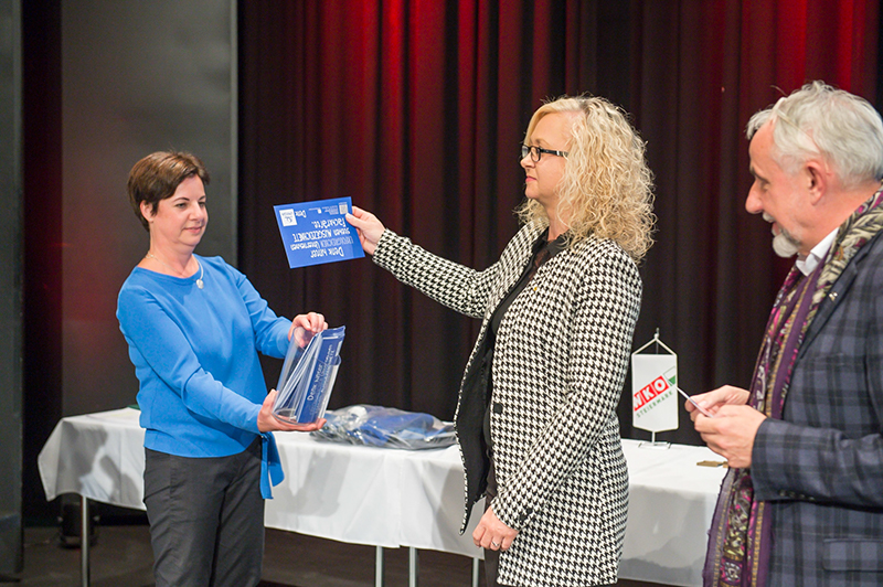 %_tempFileNameStar4209%